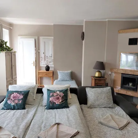 Nova Na Krakowskiej No 1 Apartman *