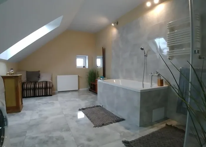 Nova Na Krakowskiej No 1 Апартаменты Бельско-Бяла